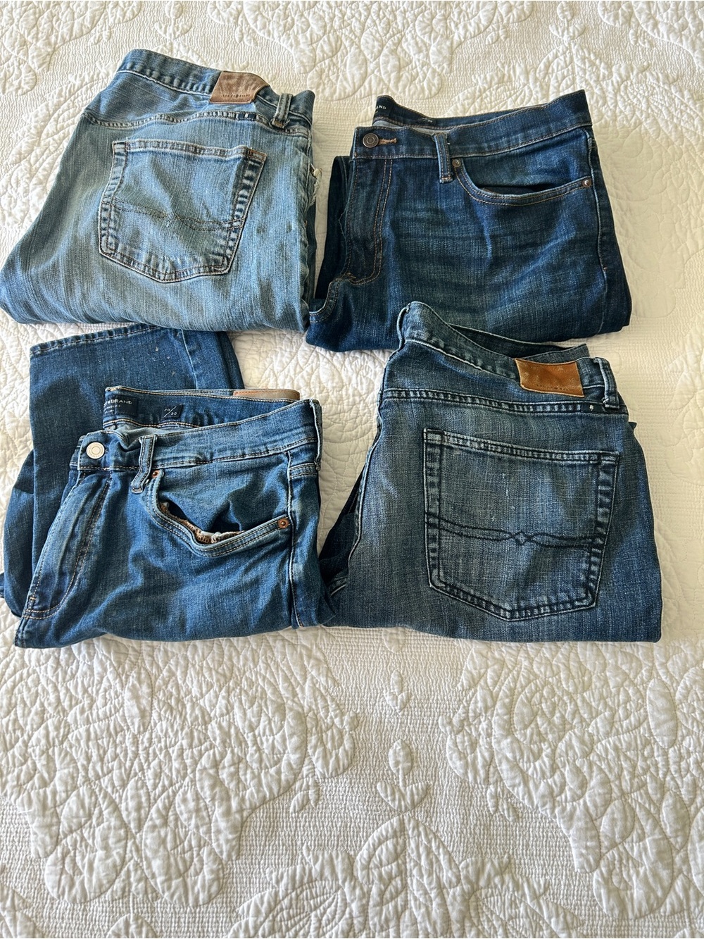 Lot of 4 Men’s Lucky Brand Jeans, for wear or crafts denim